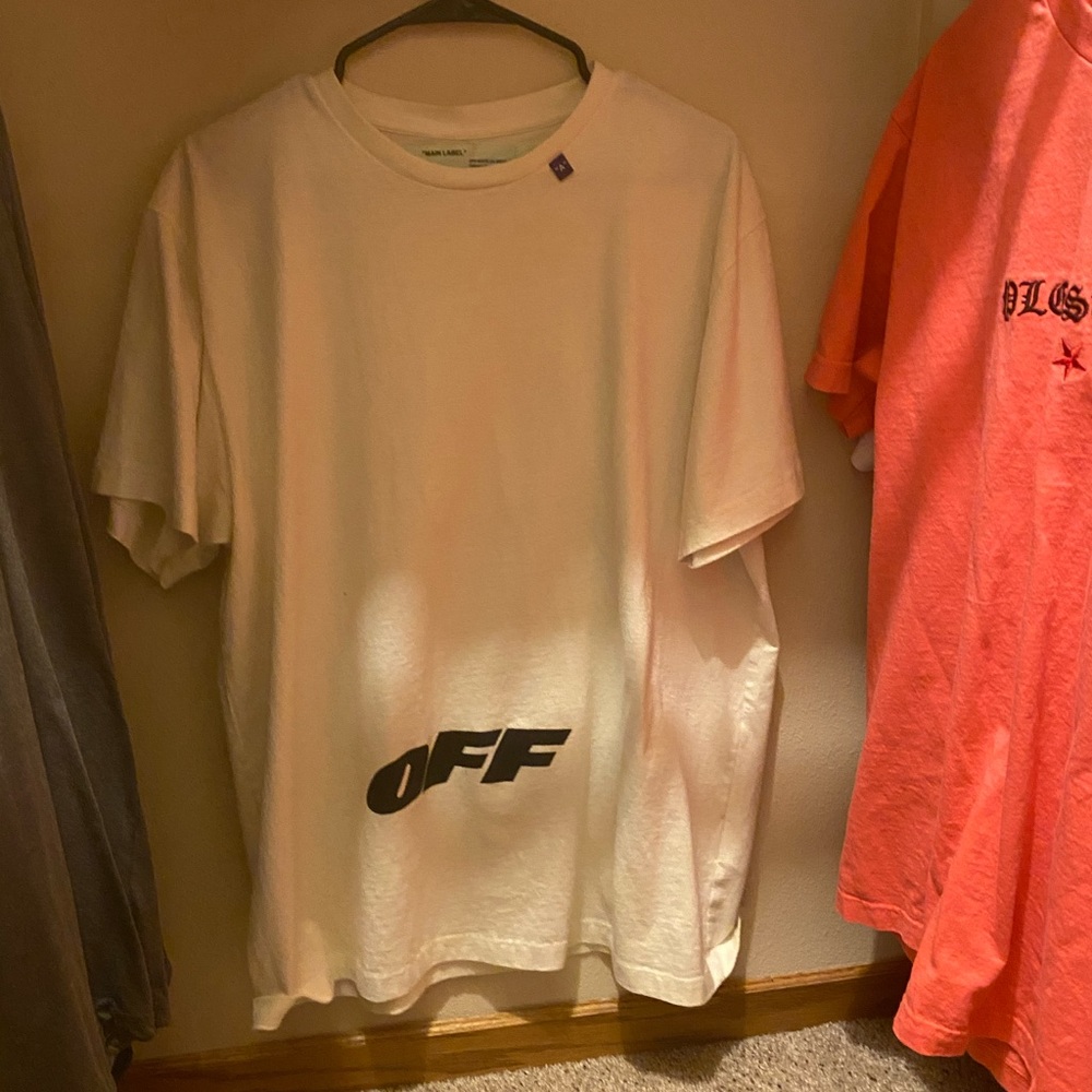 OFF WHITE T SHIRT